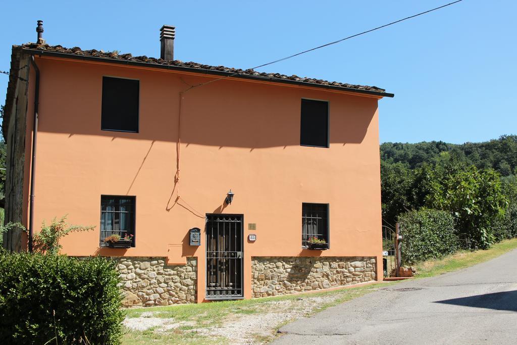 La Casa Dei Tarocchi Villa Pistoia Exterior photo